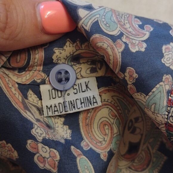 Awesome Vintage 100% silk Mickey Mouse Paisley shirt So 70s! Blue green size S - Picture 8 of 10
